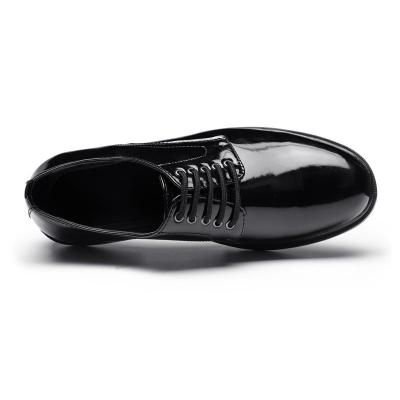 Pulido negro de cuero genuino oficial de zapatos